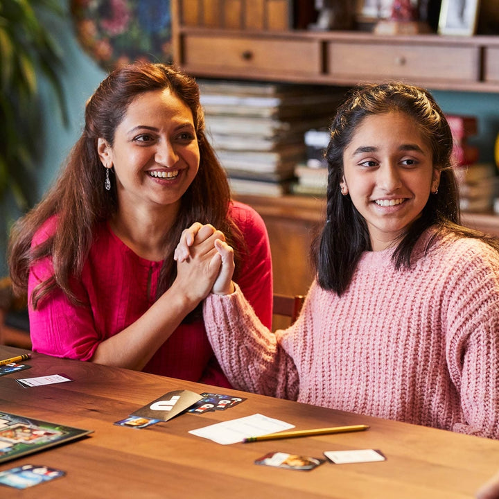 Clue Juego De Mesa Niños Adultos