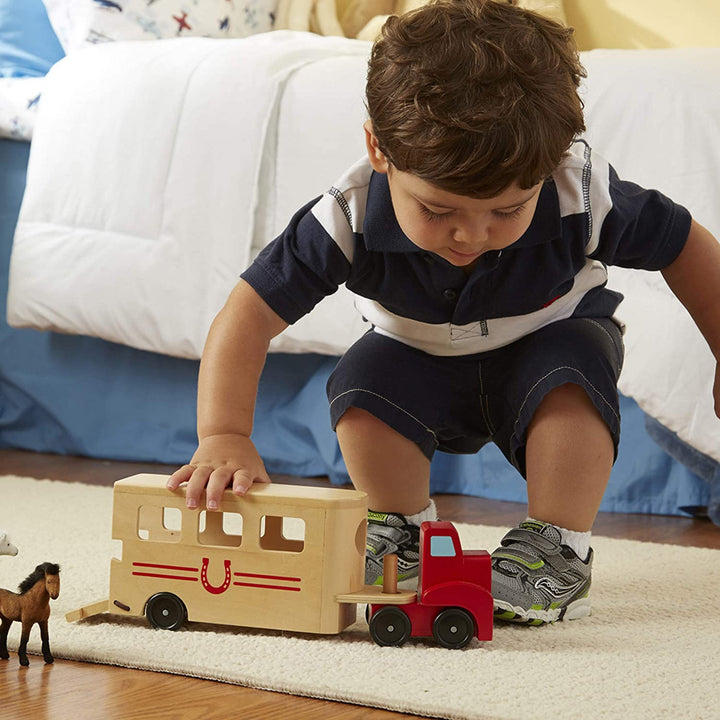 Camion En Madera Con Caballos