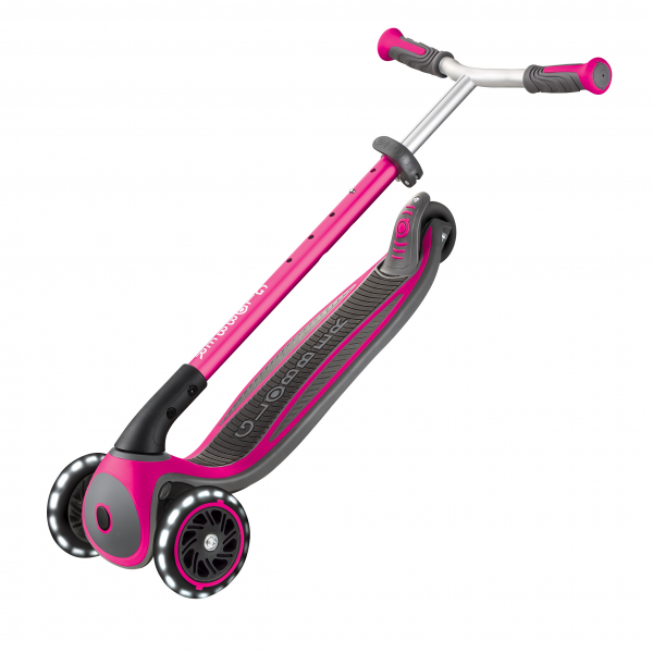 Patineta Globber Master Luces LED rosada