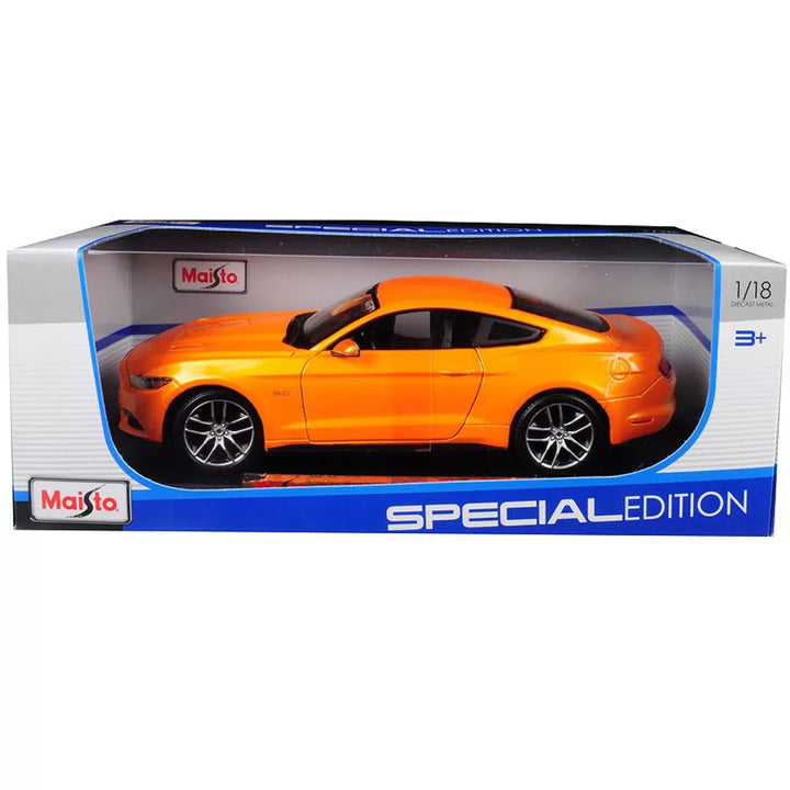 Carro Ford Mustang Naranja A Escala 1/18