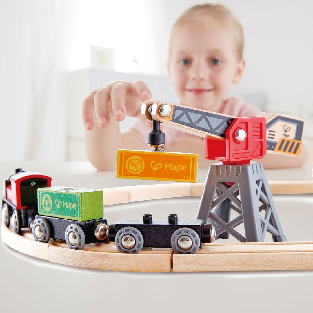 Pista Tren de Carga en Madera