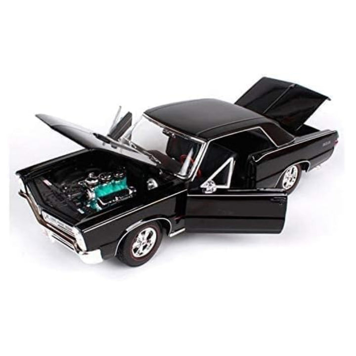 Carro A Escala Pontiac 1:18 Edición Especial