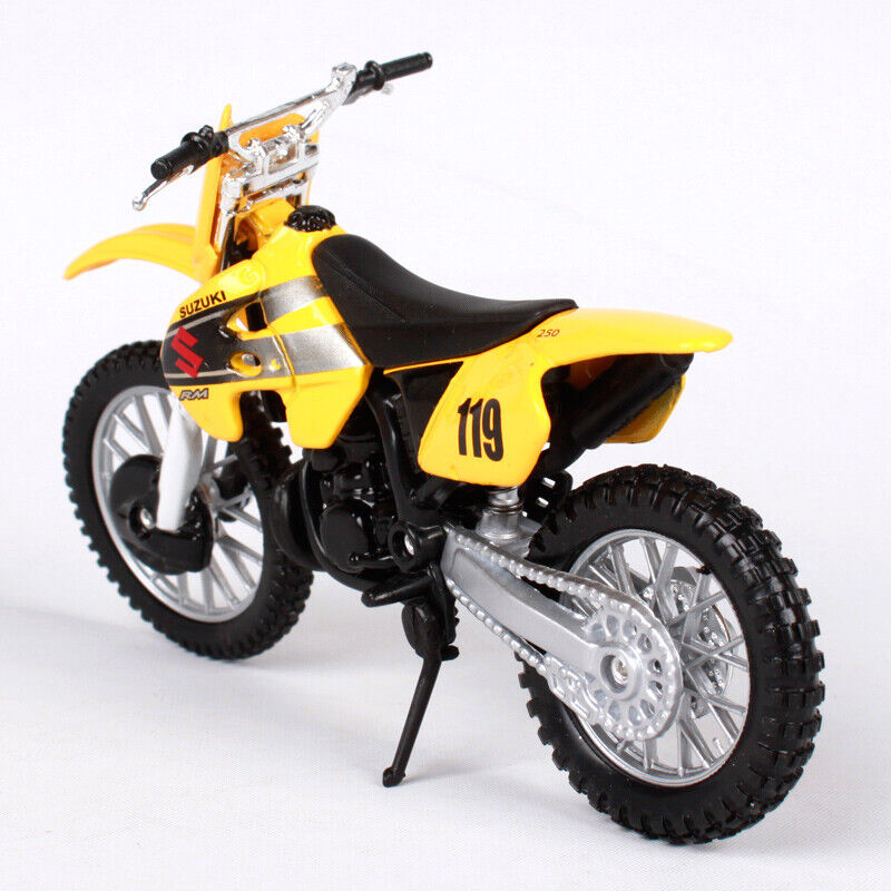 Moto Coleccionable Suzuki Rm Z250 Escala 1:18