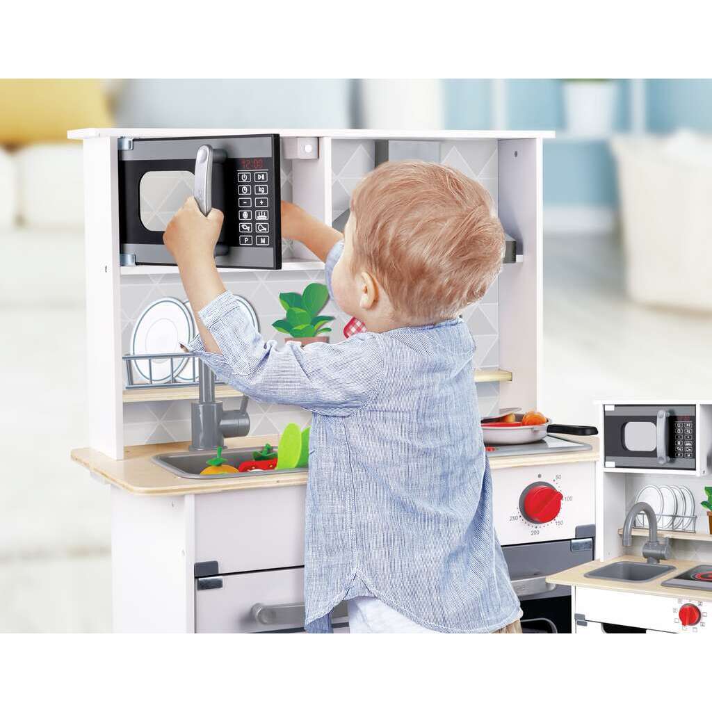 Cocina en Madera Luces y Sonidos