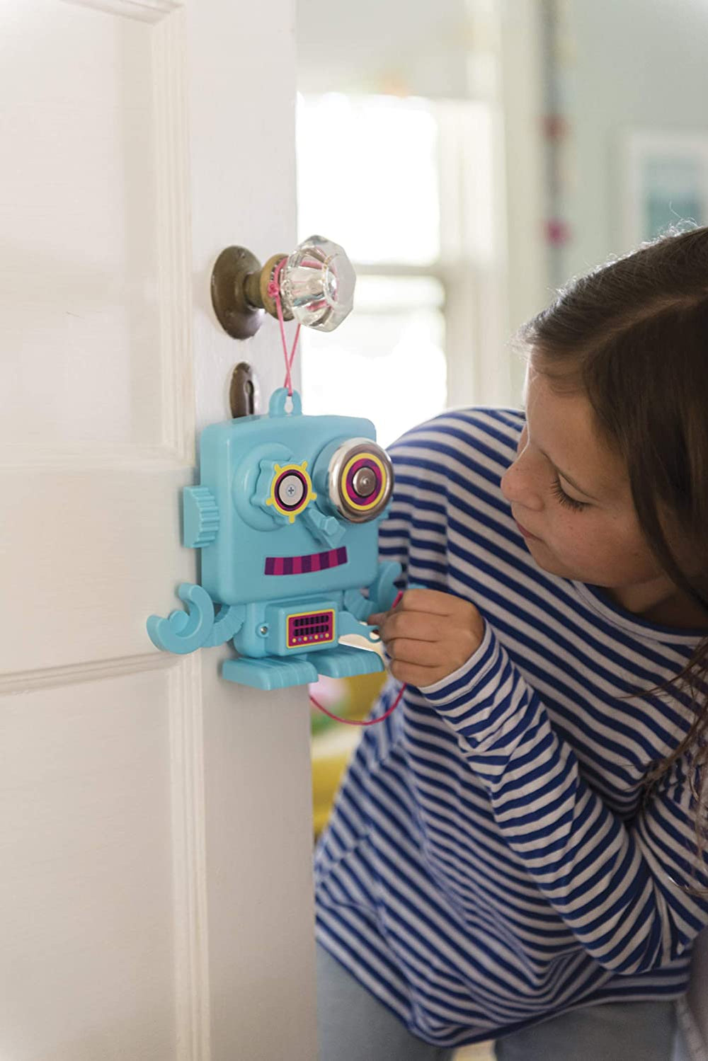 Experimento de Juguete Robot Detector de Intrusos