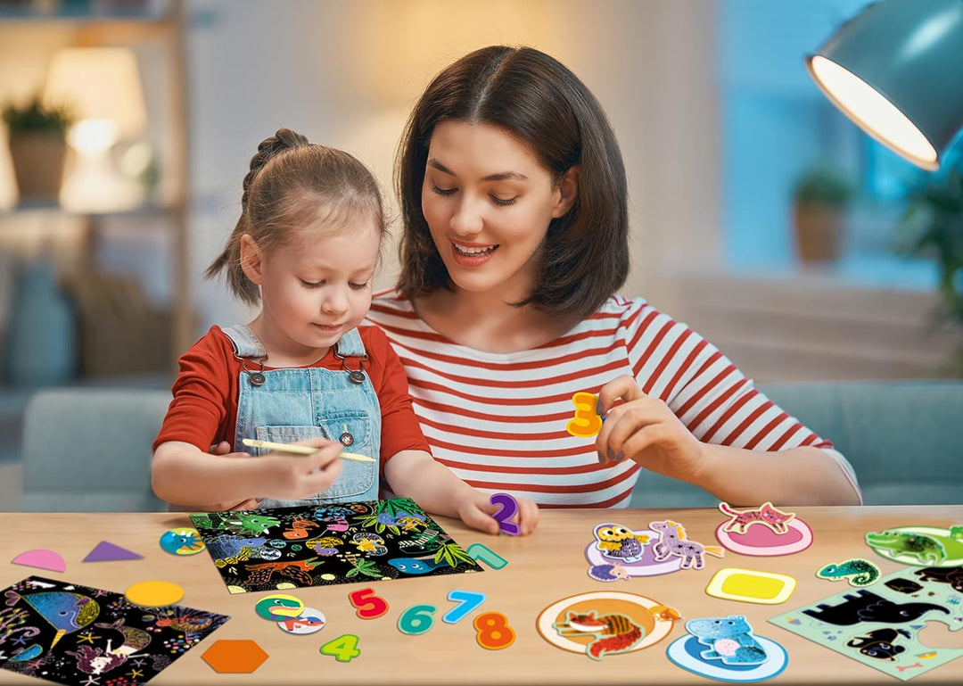 Set De Arte y Manualidades Para Raspar Dinosaurios Lv3