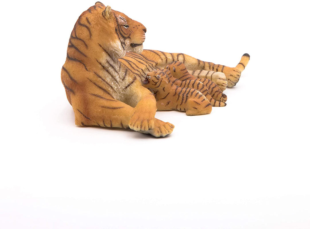 Figura Tigresa y Cachorros Pintados a Mano