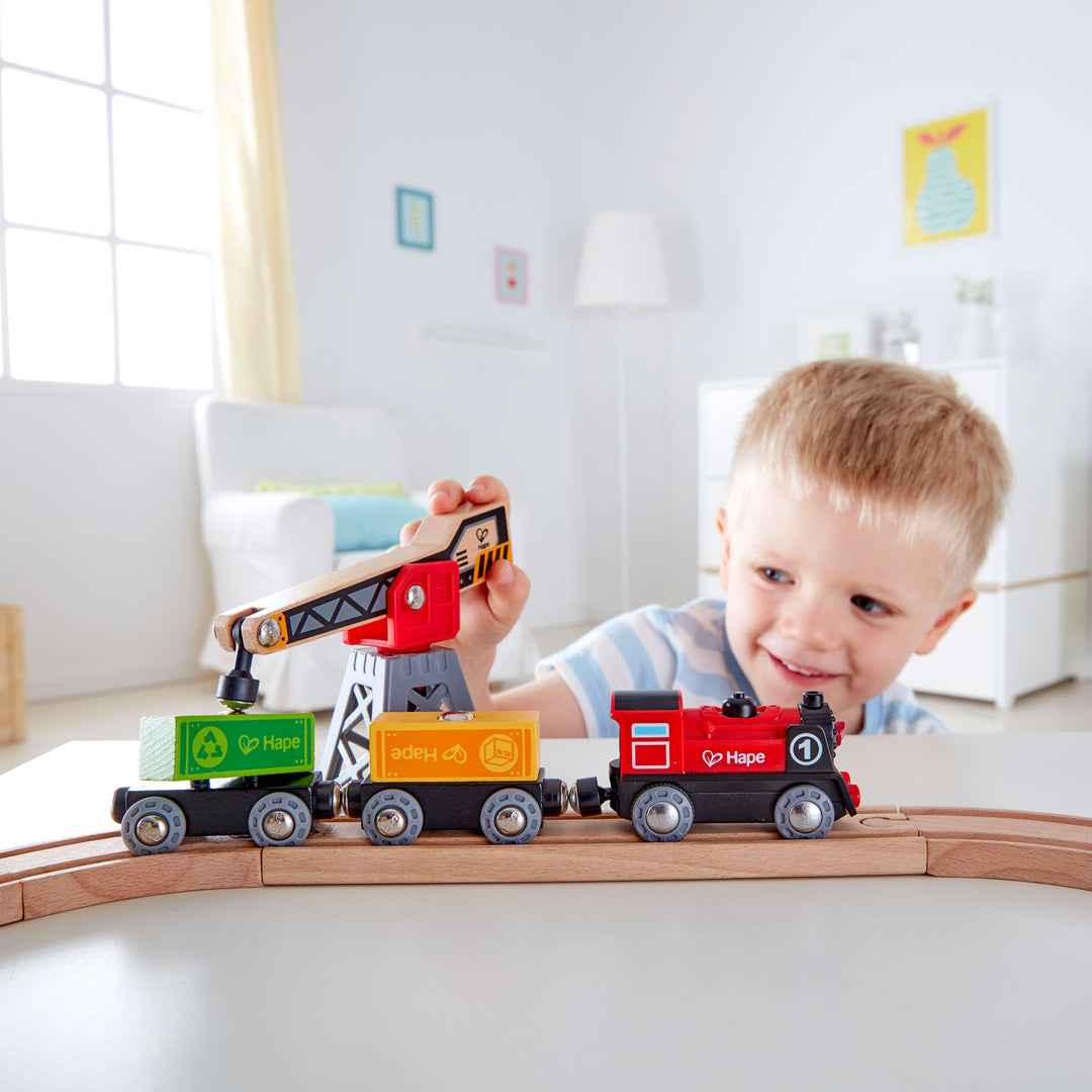 Pista Tren de Carga en Madera