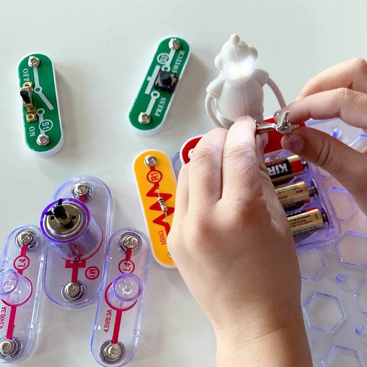 Experimento STEM Construccion Circuitos Electricos
